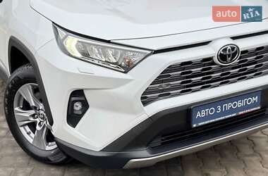 Позашляховик / Кросовер Toyota RAV4 2023 в Івано-Франківську