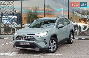 Внедорожник / Кроссовер Toyota RAV4 2022 в Киеве