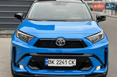 Внедорожник / Кроссовер Toyota RAV4 2019 в Киеве