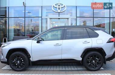 Внедорожник / Кроссовер Toyota RAV4 2022 в Киеве