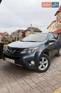 Внедорожник / Кроссовер Toyota RAV4 2014 в Тернополе