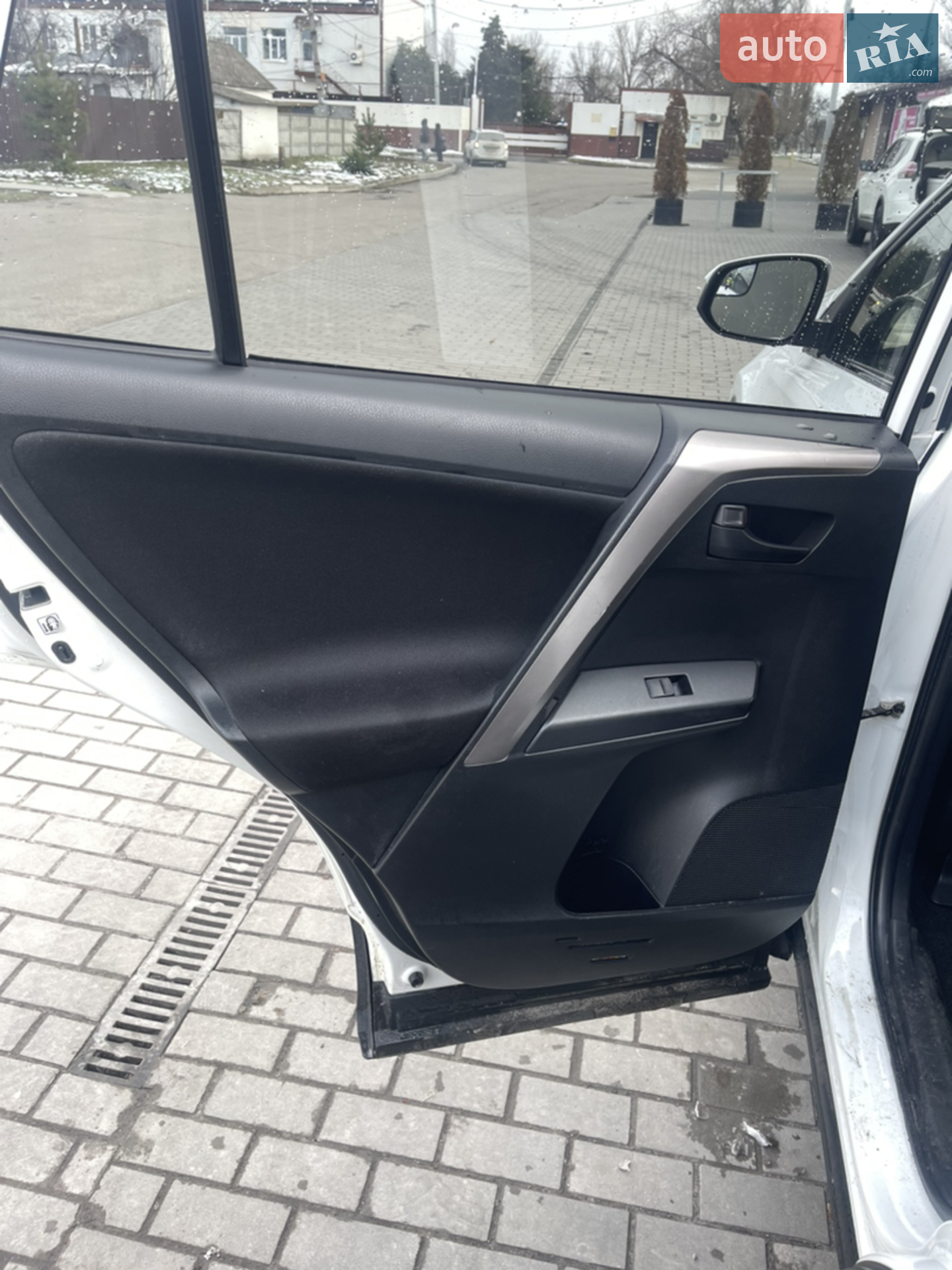 2018 Toyota RAV 4 - мініатюра 10