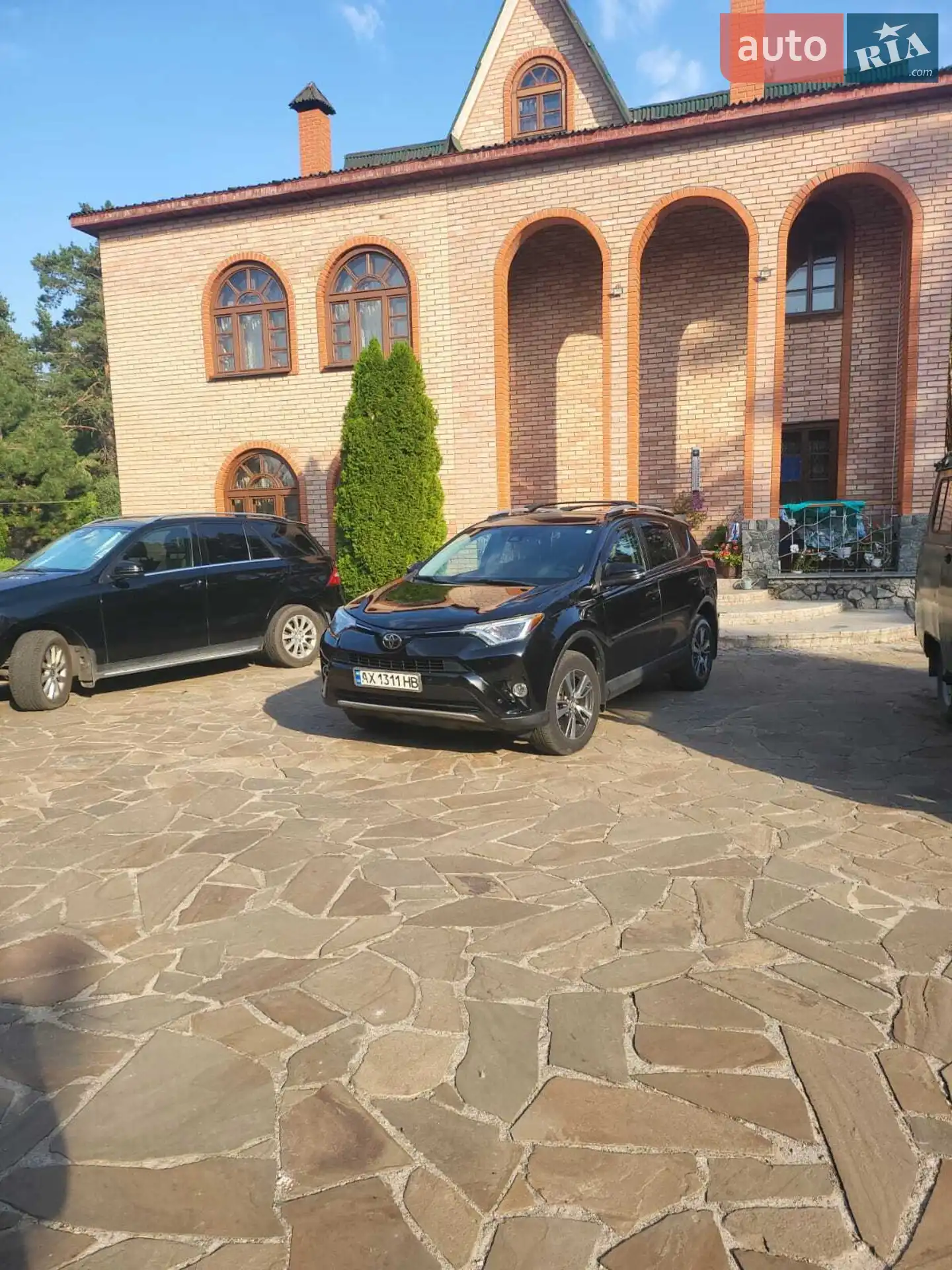 2015 Toyota RAV 4 - фото 1