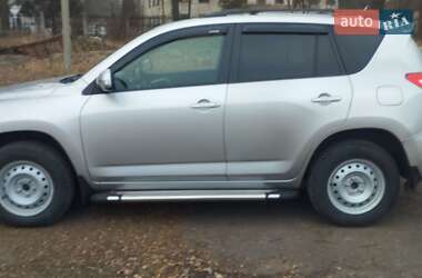 Внедорожник / Кроссовер Toyota RAV4 2009 в Ровно