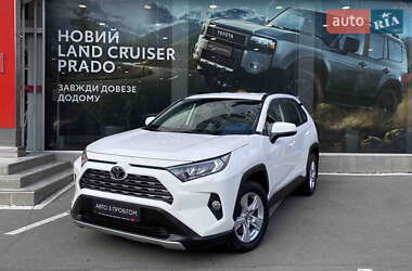 Позашляховик / Кросовер Toyota RAV4 2021 в Одесі