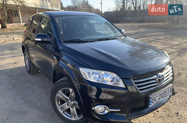 Позашляховик / Кросовер Toyota RAV4 2010 в 