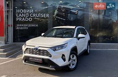 Позашляховик / Кросовер Toyota RAV4 2018 в Одесі