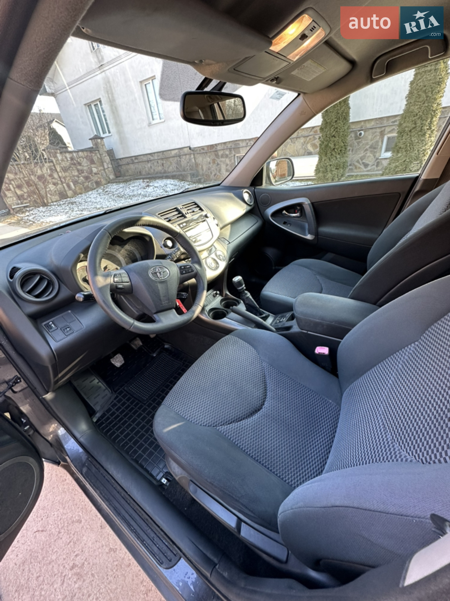 2011 Toyota RAV 4 - мініатюра 15