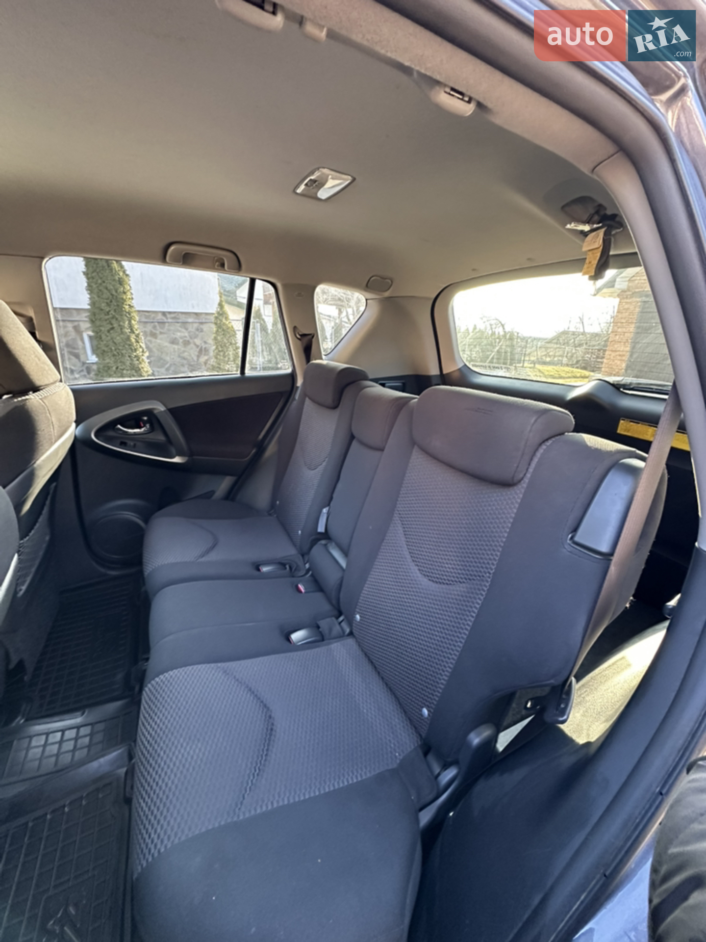 2011 Toyota RAV 4 - мініатюра 26