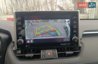 Внедорожник / Кроссовер Toyota RAV4 2022 в 