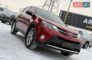 Внедорожник / Кроссовер Toyota RAV4 2013 в 