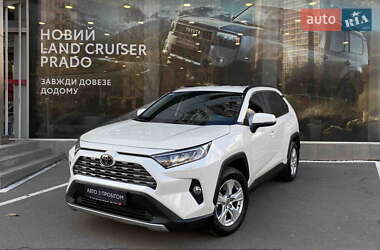 Позашляховик / Кросовер Toyota RAV4 2021 в Одесі