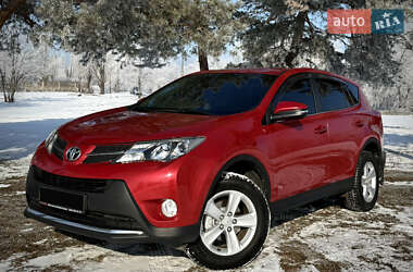 Позашляховик / Кросовер Toyota RAV4 2013 в Дніпрі