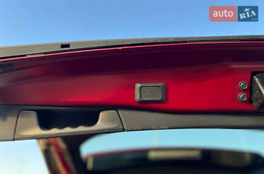 Позашляховик / Кросовер Toyota RAV4 2020 в 