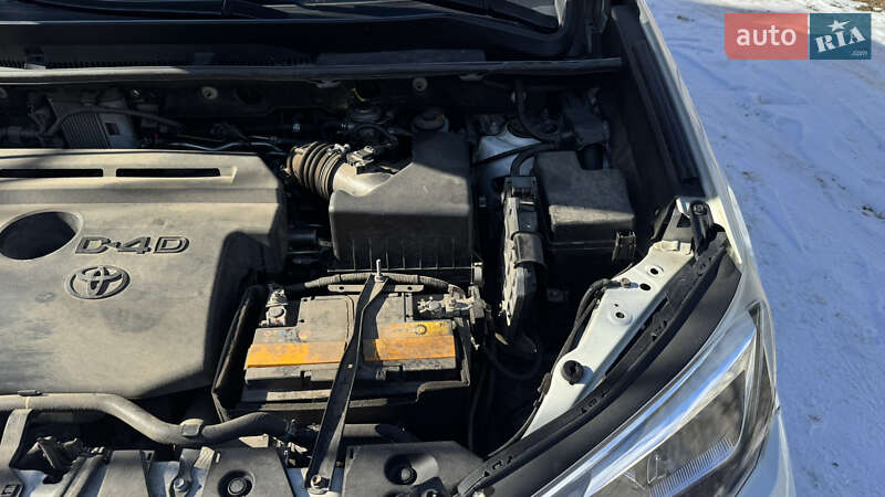 Позашляховик / Кросовер Toyota RAV4 2016 в Костопілі фото 32 Позашляховик / Кросовер Toyota RAV4 2016 в Костопілі