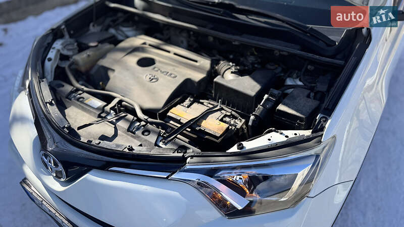 Позашляховик / Кросовер Toyota RAV4 2016 в Костопілі фото 39 Позашляховик / Кросовер Toyota RAV4 2016 в Костопілі