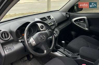 Позашляховик / Кросовер Toyota RAV4 2006 в Львові