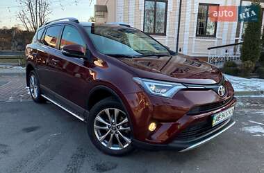 Позашляховик / Кросовер Toyota RAV4 2015 в Києві