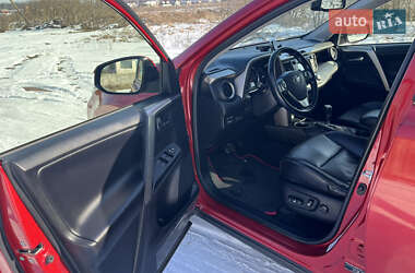 Внедорожник / Кроссовер Toyota RAV4 2013 в Чернигове