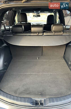 Внедорожник / Кроссовер Toyota RAV4 2014 в 