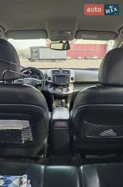 Позашляховик / Кросовер Toyota RAV4 2012 в Києві