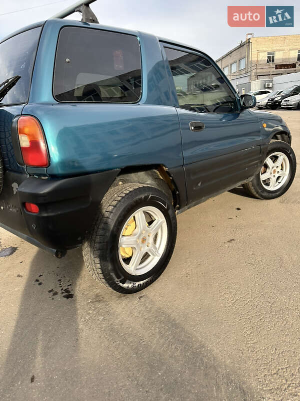 Toyota RAV4 1995
