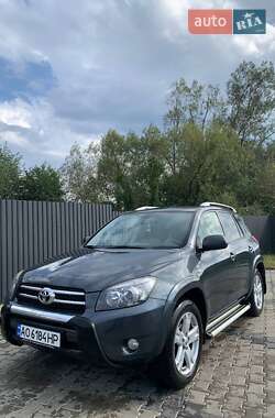 Внедорожник / Кроссовер Toyota RAV4 2006 в Иршаве