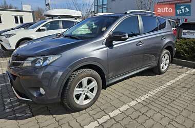 Позашляховик / Кросовер Toyota RAV4 2014 в Києві