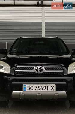 Внедорожник / Кроссовер Toyota RAV4 2009 в Новом Роздоле