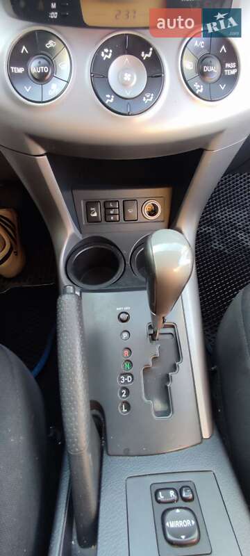 Позашляховик / Кросовер Toyota RAV4 2008 в Черкасах