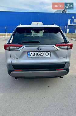 Внедорожник / Кроссовер Toyota RAV4 2020 в Виннице