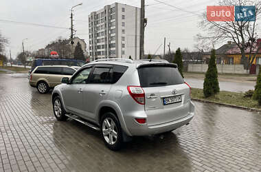 Позашляховик / Кросовер Toyota RAV4 2009 в Березному