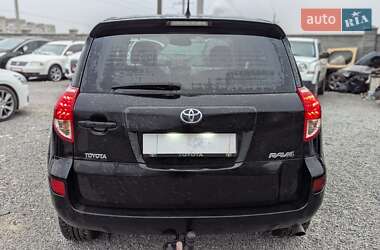 Внедорожник / Кроссовер Toyota RAV4 2007 в Ровно