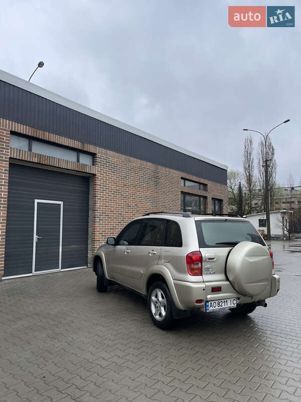 Внедорожник / Кроссовер Toyota RAV4 2002 в Ужгороде фото 7 Внедорожник / Кроссовер Toyota RAV4 2002 в Ужгороде