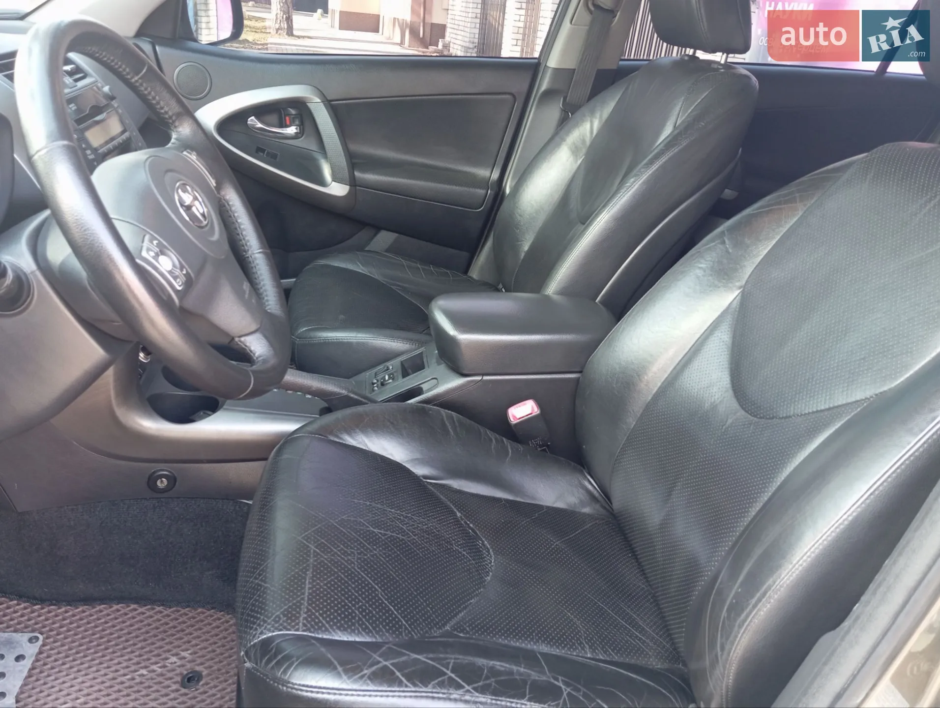 2010 Toyota RAV 4 - мініатюра 31