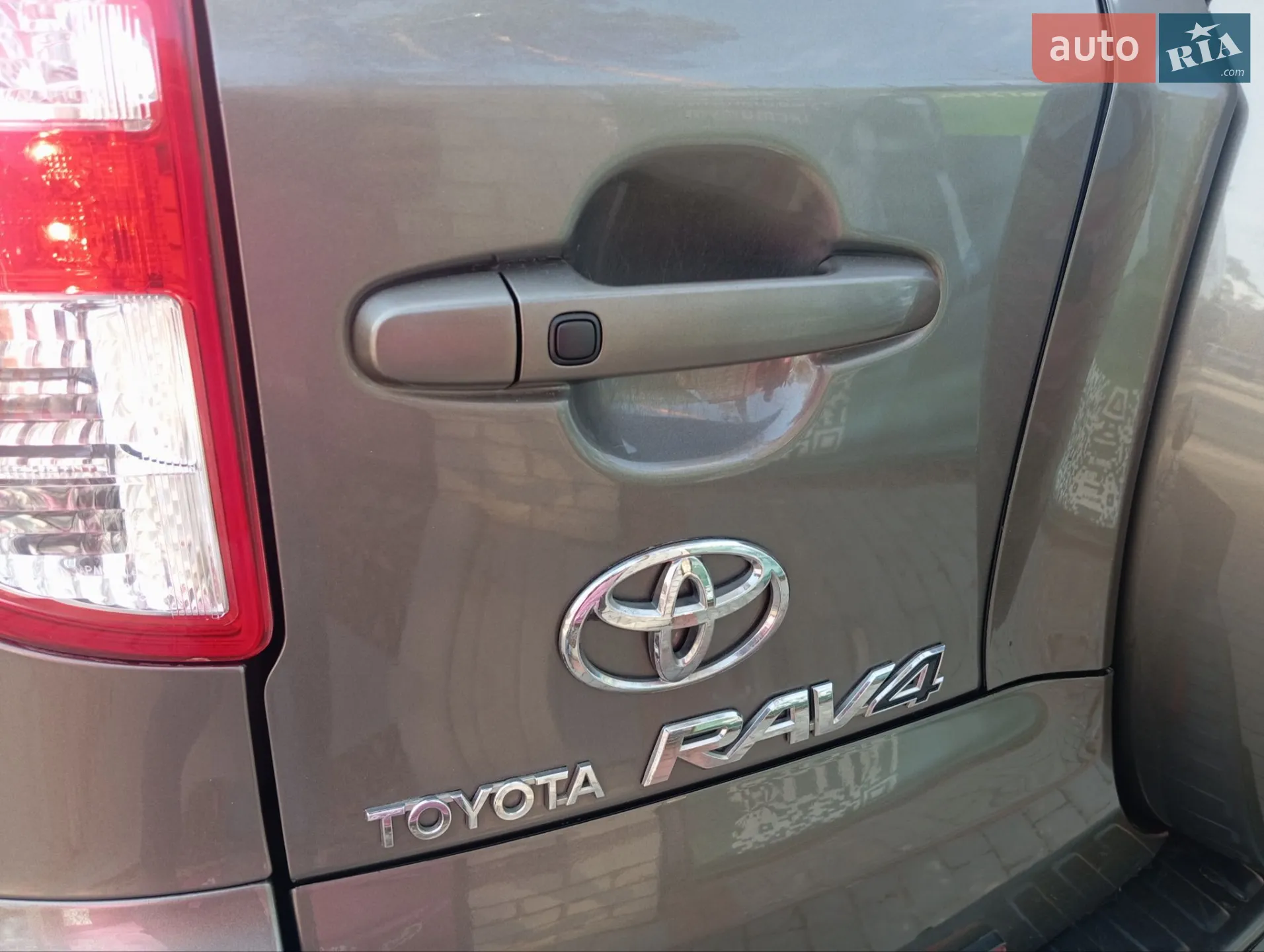 2010 Toyota RAV 4 - мініатюра 36