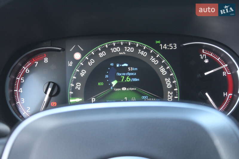Внедорожник / Кроссовер Toyota RAV4 2022 в Ровно