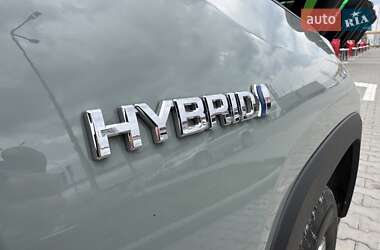 Внедорожник / Кроссовер Toyota RAV4 2021 в 