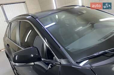 Внедорожник / Кроссовер Toyota RAV4 2024 в 