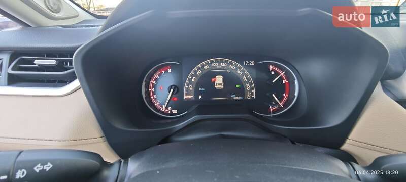 Внедорожник / Кроссовер Toyota RAV4 2022 в Киеве фото 25 Внедорожник / Кроссовер Toyota RAV4 2022 в Киеве