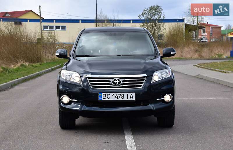 Внедорожник / Кроссовер Toyota RAV4 2010 в Дрогобыче