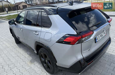 Позашляховик / Кросовер Toyota RAV4 2020 в Ірпені