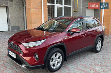 Позашляховик / Кросовер Toyota RAV4 2018 в Києві