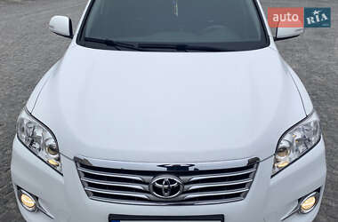 Позашляховик / Кросовер Toyota RAV4 2011 в 