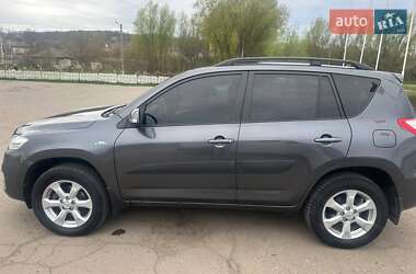 Внедорожник / Кроссовер Toyota RAV4 2010 в 