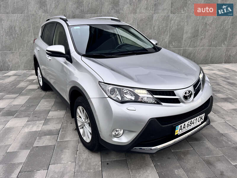 Toyota RAV4 2014