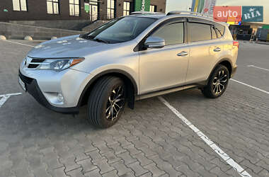Внедорожник / Кроссовер Toyota RAV4 2013 в 