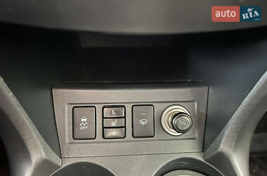 Внедорожник / Кроссовер Toyota RAV4 2011 в 