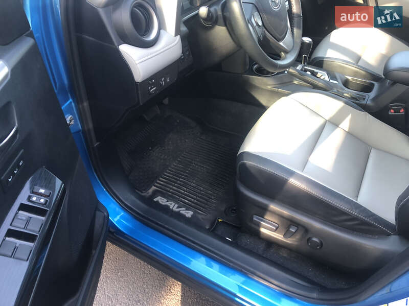 Позашляховик / Кросовер Toyota RAV4 2017 в Кам'янському фото 27 Позашляховик / Кросовер Toyota RAV4 2017 в Кам'янському