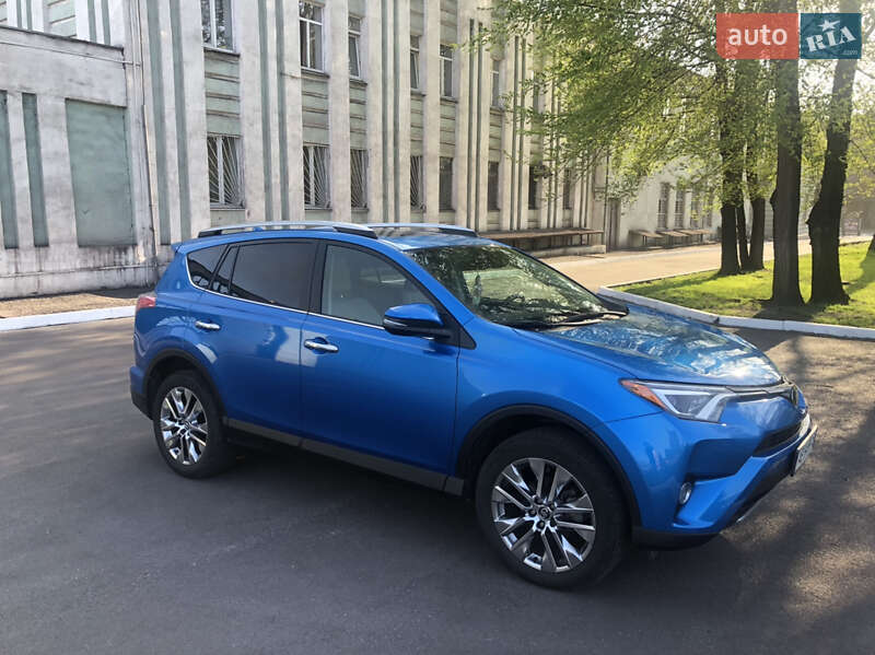 Позашляховик / Кросовер Toyota RAV4 2017 в Кам'янському фото 44 Позашляховик / Кросовер Toyota RAV4 2017 в Кам'янському